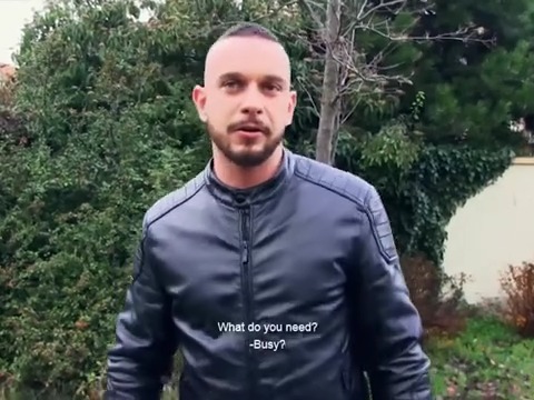 Hetero topa chupar homem por dinheiro no sigilo