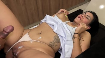 Gozando na coroa cavala gostosa pra caralho