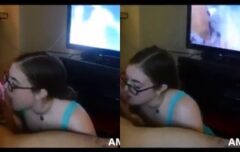 Safadas juntas chupando gostoso enquanto jogam video game