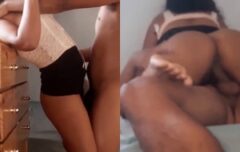 Ninfetinha morena empinando o rabo e cavalgando o primo de quatro até gozar gostoso
